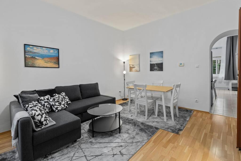 Modern Apartment Close To Center - 2Br Vienna Luaran gambar